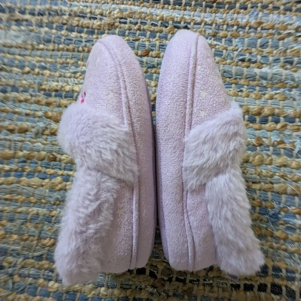 Disney Princess Slippers Girls Size 11/12 Fuzzy Pink House Shoes Moana Belle Tia